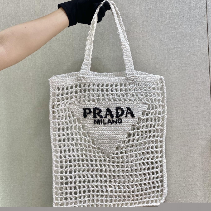 Pra*a shopping bags